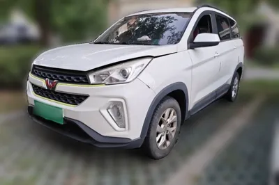 Wuling Hongguang S3