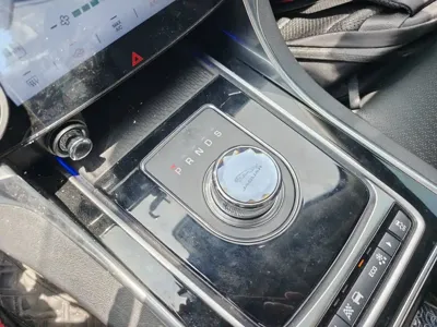 Jaguar XEL