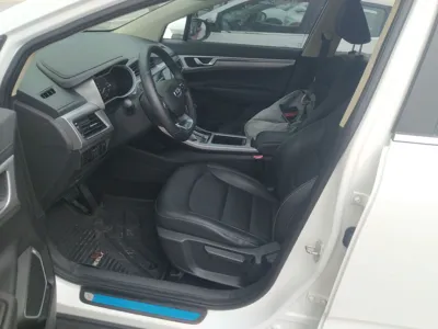 Geely Emgrand GS