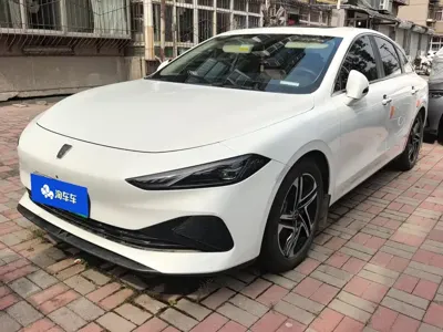 Roewe D7