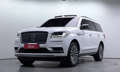 Lincoln Navigator