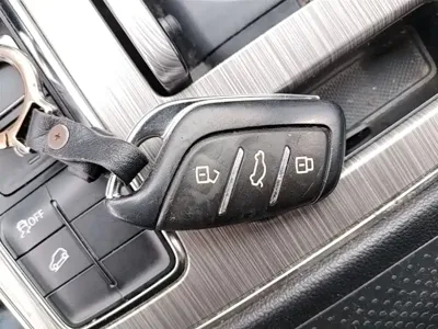 Roewe RX5