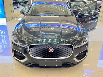 Jaguar XFL