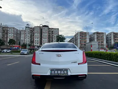 Cadillac XTS