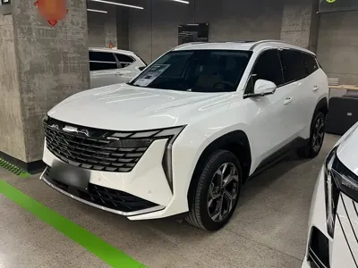 Geely Boyue L