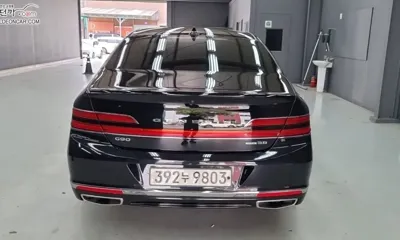 Genesis G90