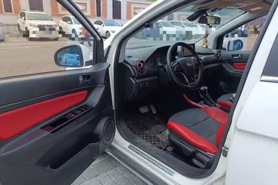 BAIC Senova X25