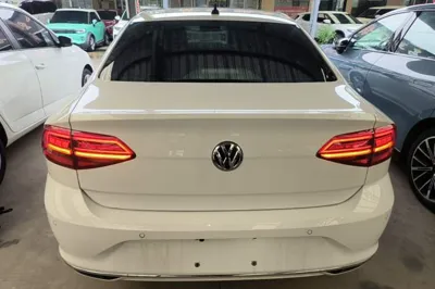 Volkswagen Lamando