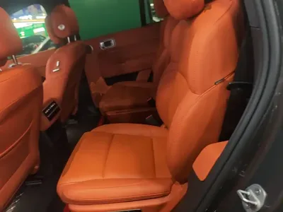 Li Auto Li L8