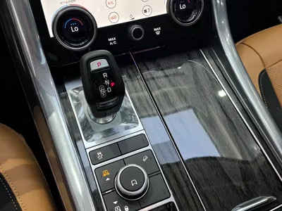 Land Rover Sport