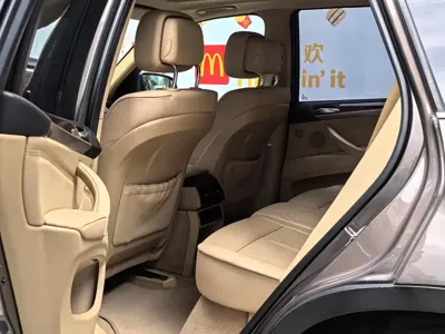 BMW X5 (Import)