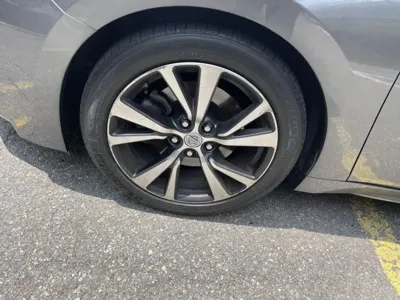 Nissan Maxima