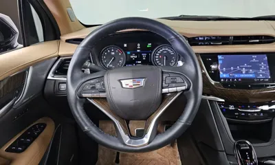 Cadillac XT6