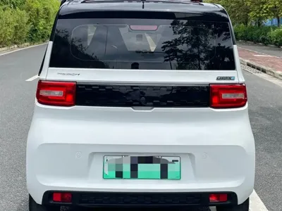 Wuling MINIEV