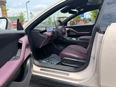 Nio ET5