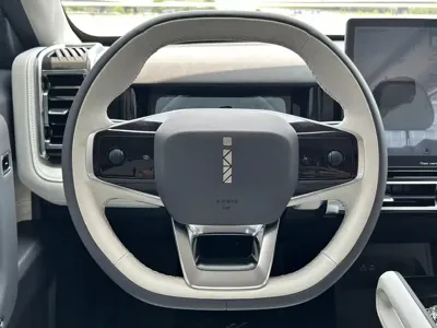 iCAR iCAR 03