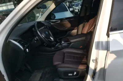BMW iX3