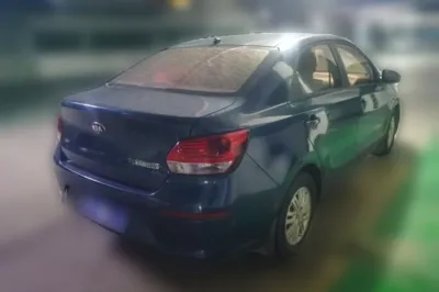 Kia Pegas