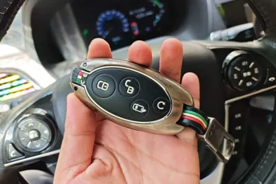 BYD S7