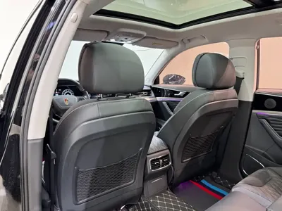 Hongqi Hongqi HS5
