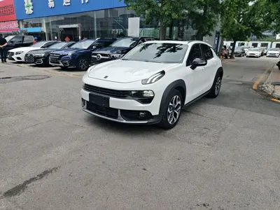 Lynk & Co 02