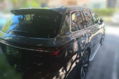 Li Auto ONE