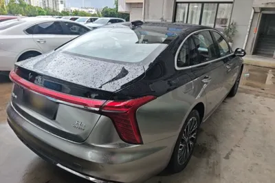 Hongqi H5