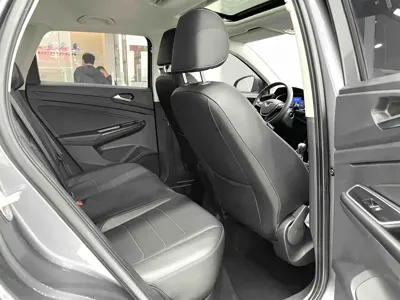 Jetta VS5