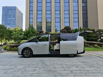 Li Auto Li MEGA