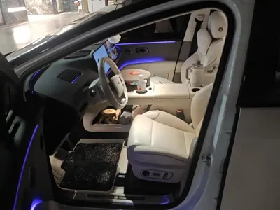 Li Auto Li i8