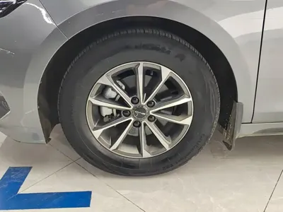 BYD Destroyer 05