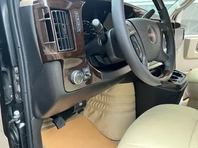 GMC Savana