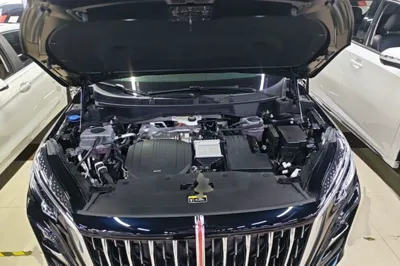 Hongqi HS3 PHEV