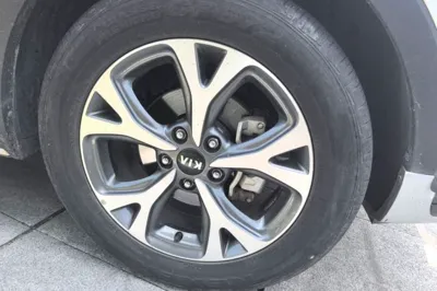 Kia KX3