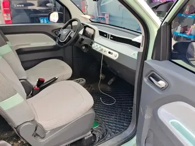 Wuling MINIEV