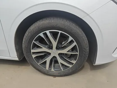 Geely Auto Emgrand