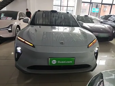 Nio ET5T