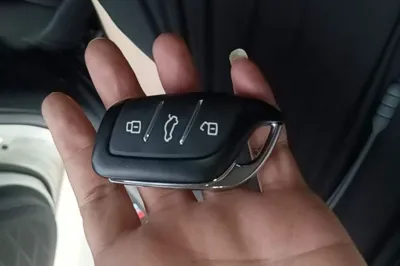 Roewe D6
