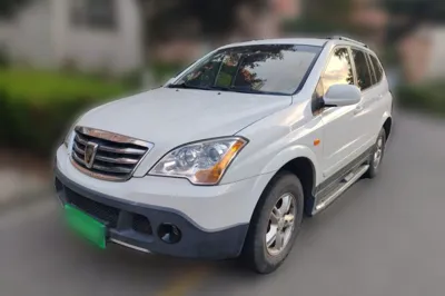 Roewe W5