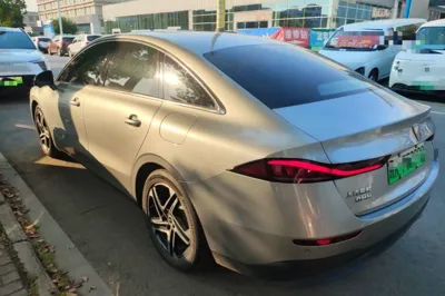 Roewe D7