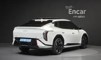 Kia EV4