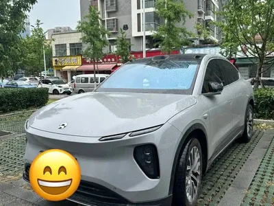 Nio EC6