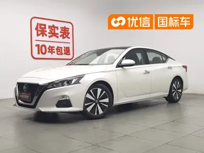 Nissan Teana