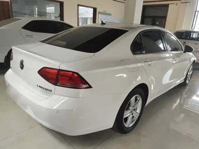 Volkswagen Lamando
