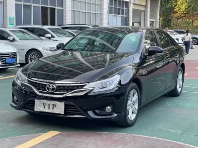 Toyota Reiz