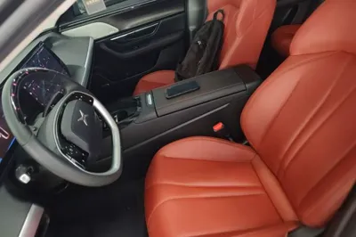 Xpeng P7
