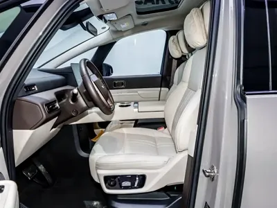 Li Auto Li MEGA