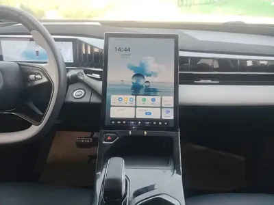 Geely Boyue L