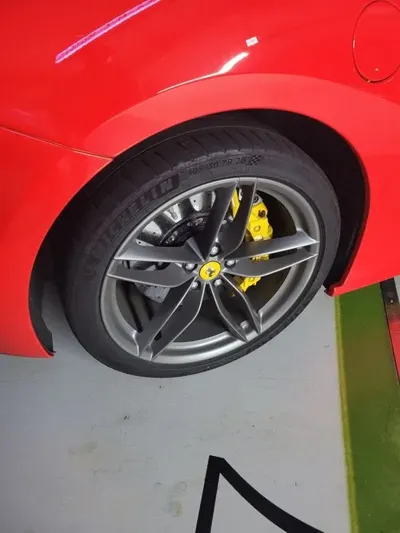 Ferrari 488