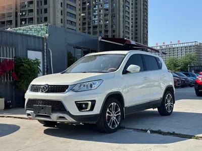 BAIC Senova X35